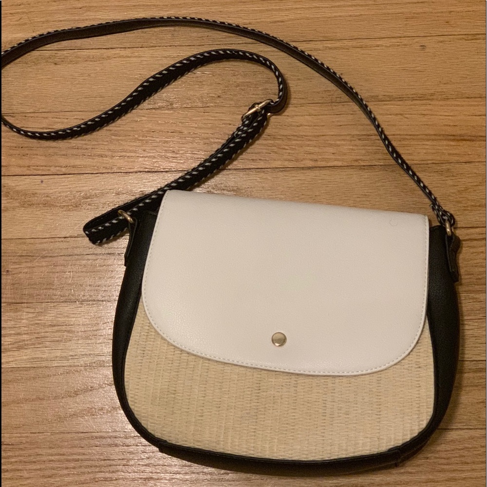 Crossbody bag